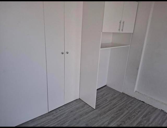 1 BEDROOM PROPERTY TO RENT IN GOODWOOD CENTRAL